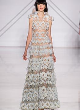 Ralph e Russo HC RS17 1955Thumb