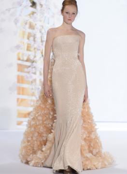 Ralph e Russo HC RS16 1661